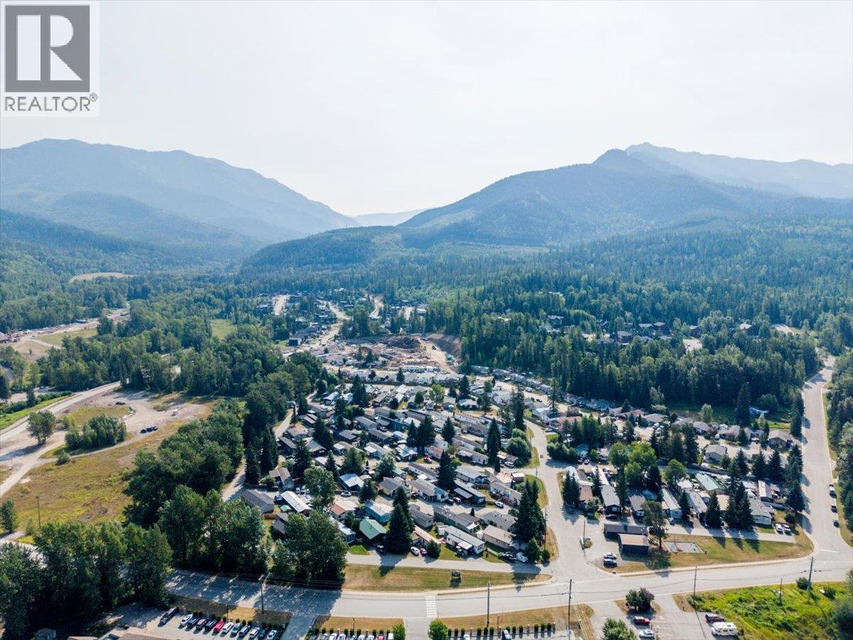60 COKATO Road Unit# E13, Fernie
