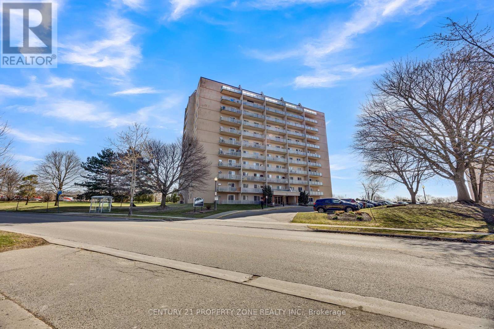 #610 583 MORNINGTON AVENUE - 1