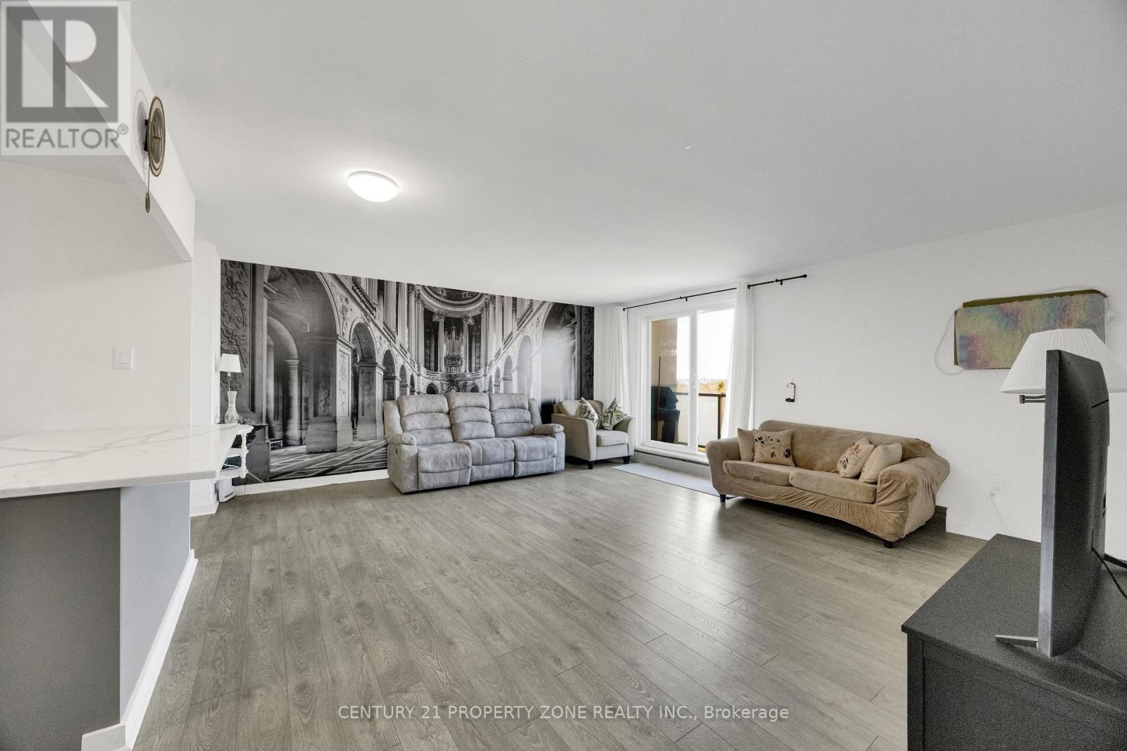 #610 583 MORNINGTON AVENUE - 8