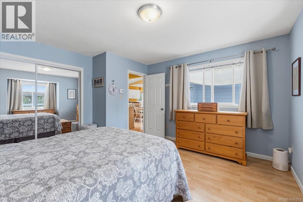 2212 Burgoyne Rd, Coombs