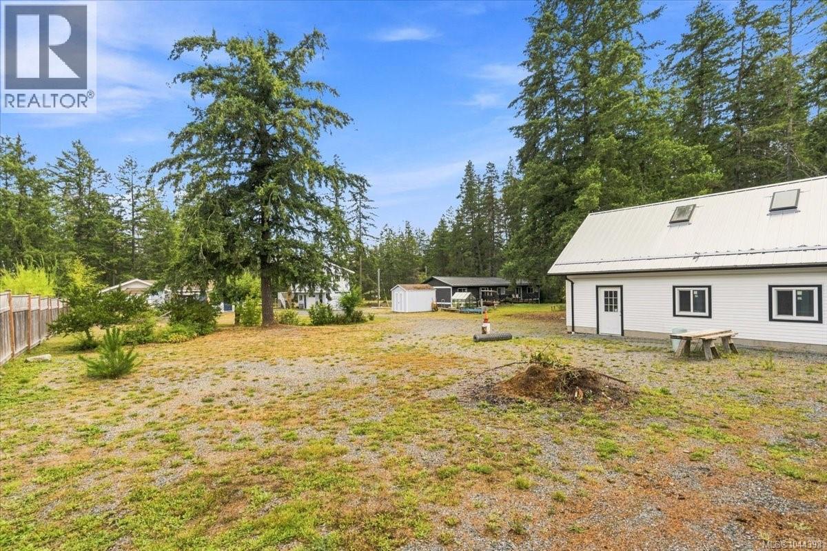 2212 Burgoyne Rd - 42