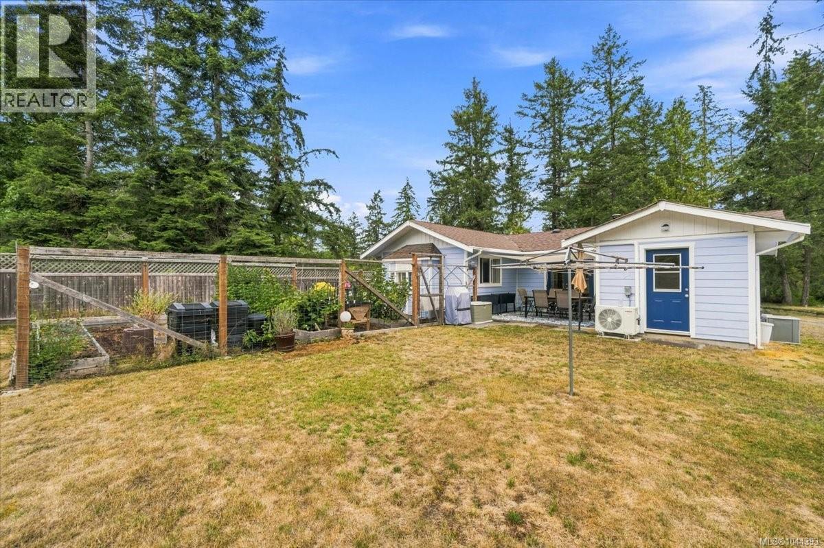 2212 Burgoyne Rd - 45
