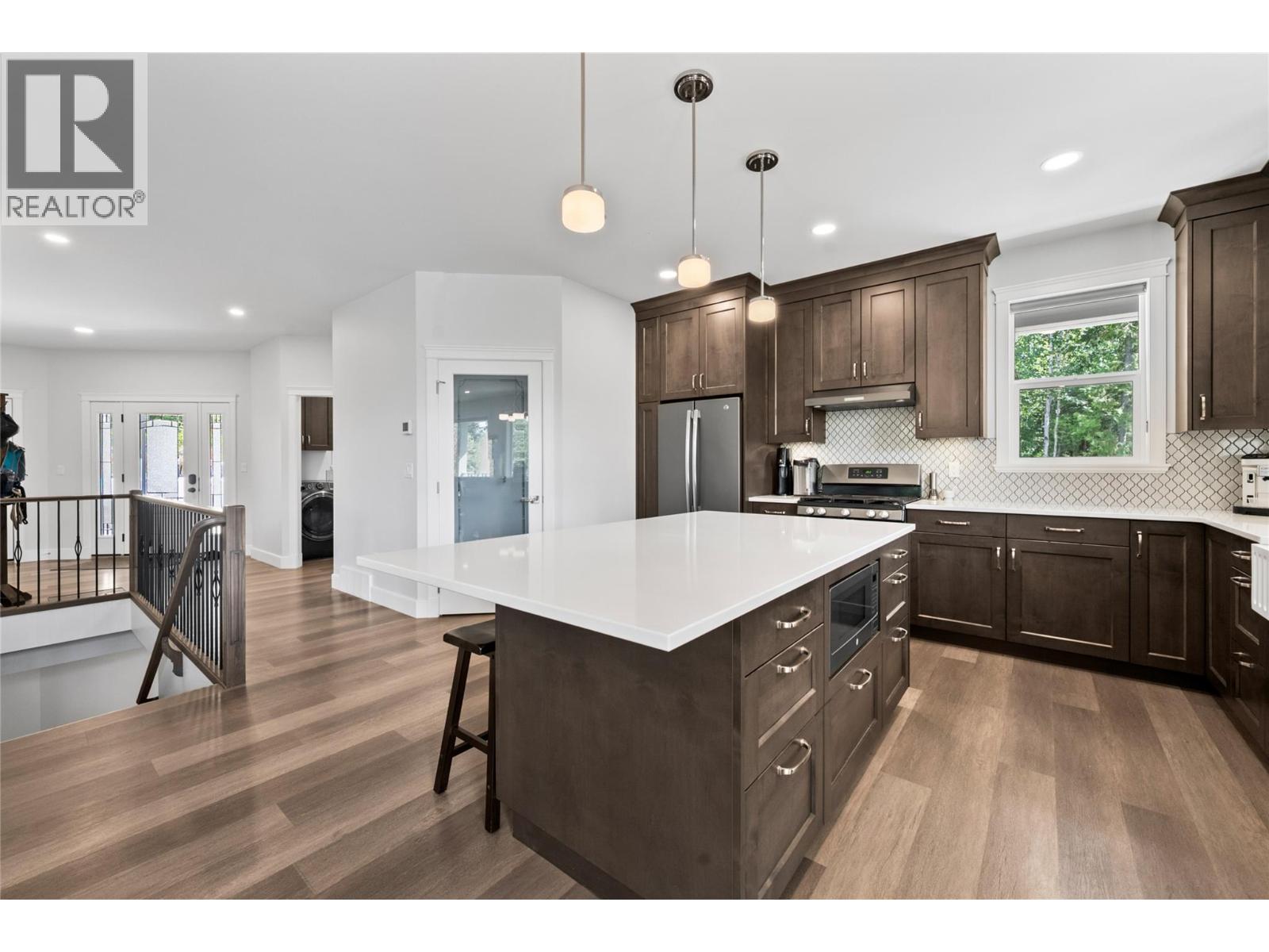 2592 Alpen Paradies Road Unit# 58, Blind Bay