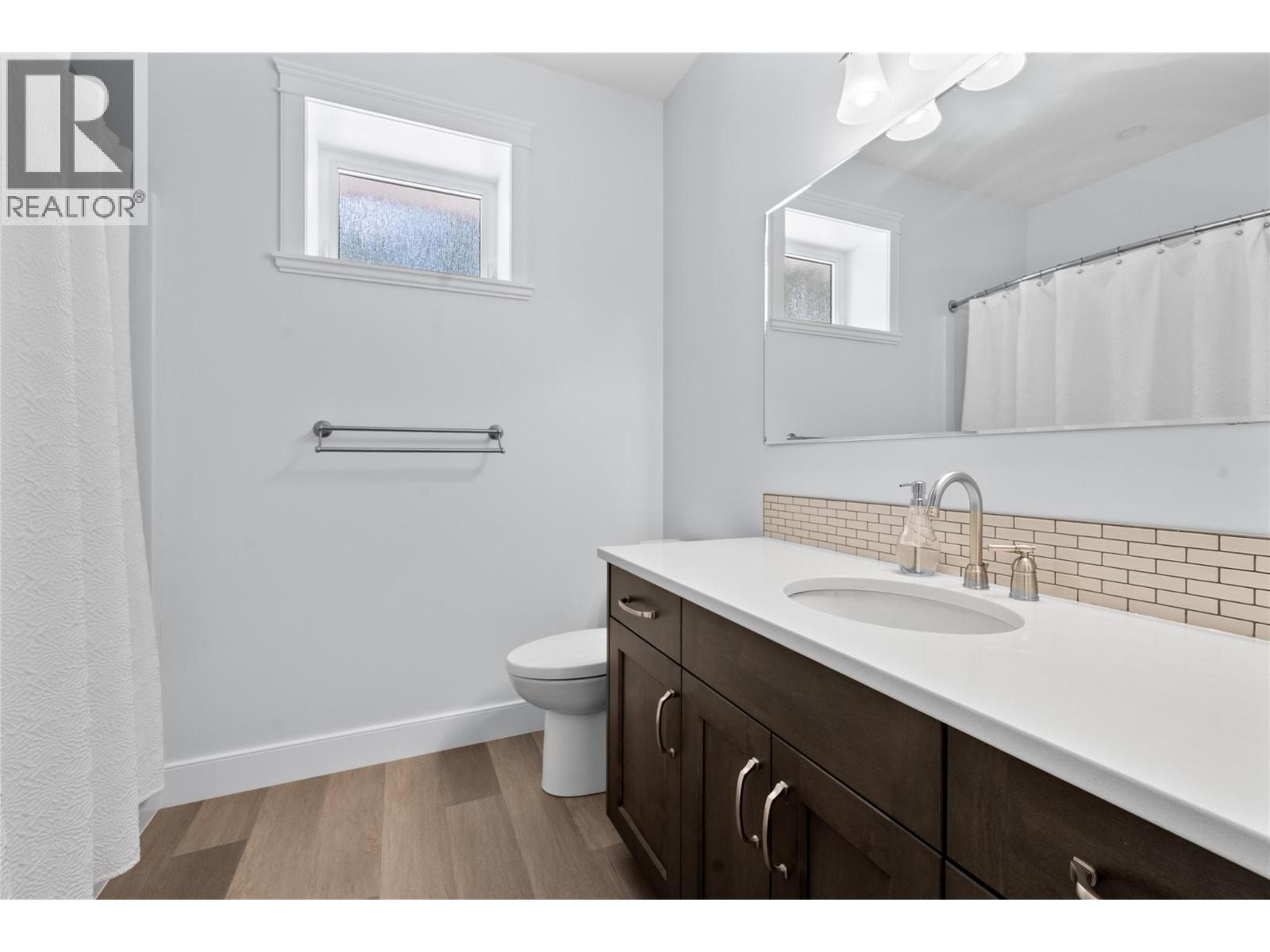 2592 Alpen Paradies Road Unit# 58, Blind Bay