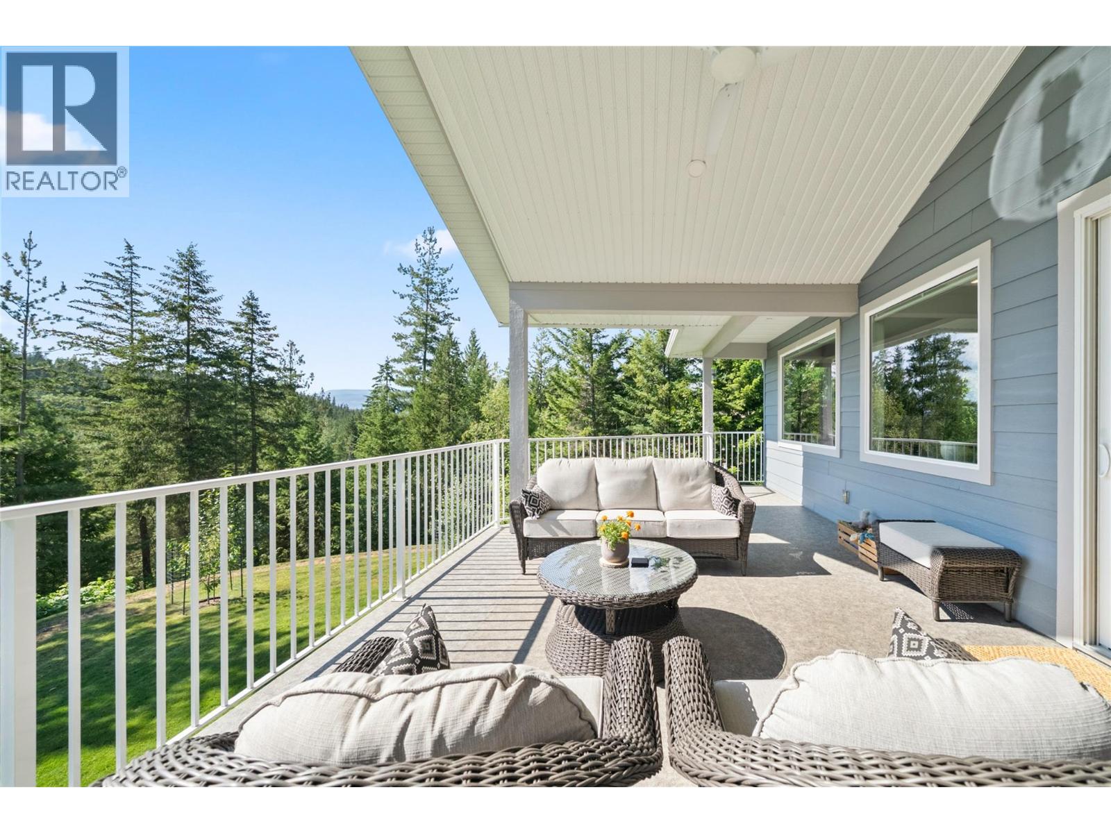 2592 Alpen Paradies Road Unit# 58, Blind Bay