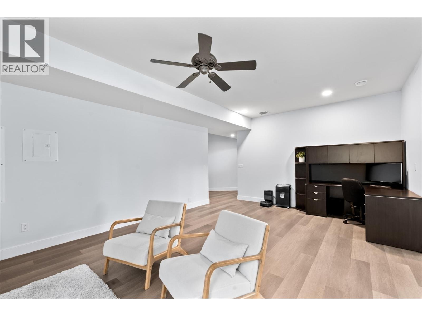 2592 Alpen Paradies Road Unit# 58, Blind Bay