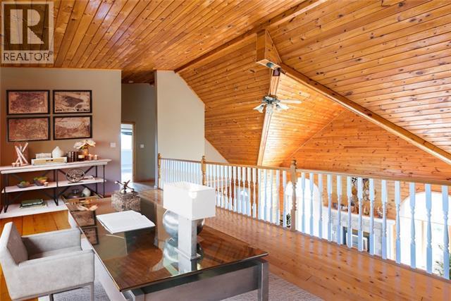 176 Saprae Crescent - Photo 13