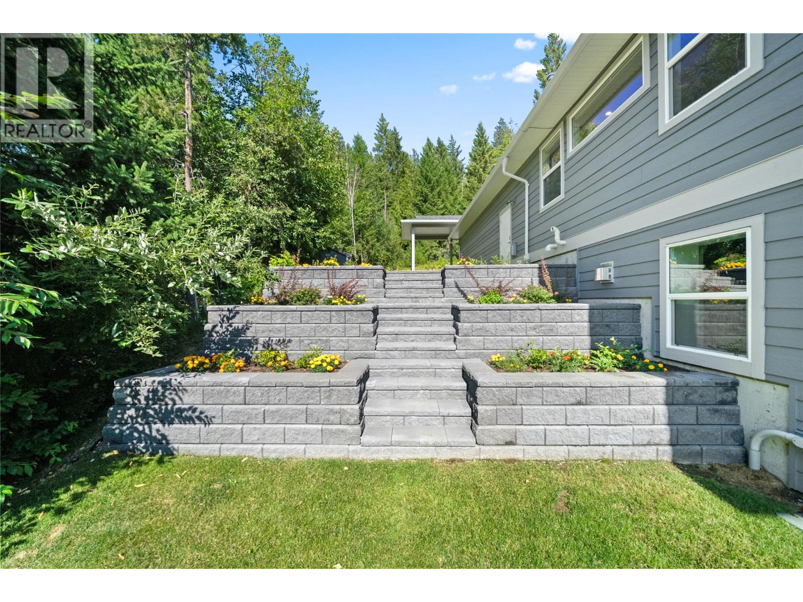 2592 Alpen Paradies Road Unit# 58, Blind Bay