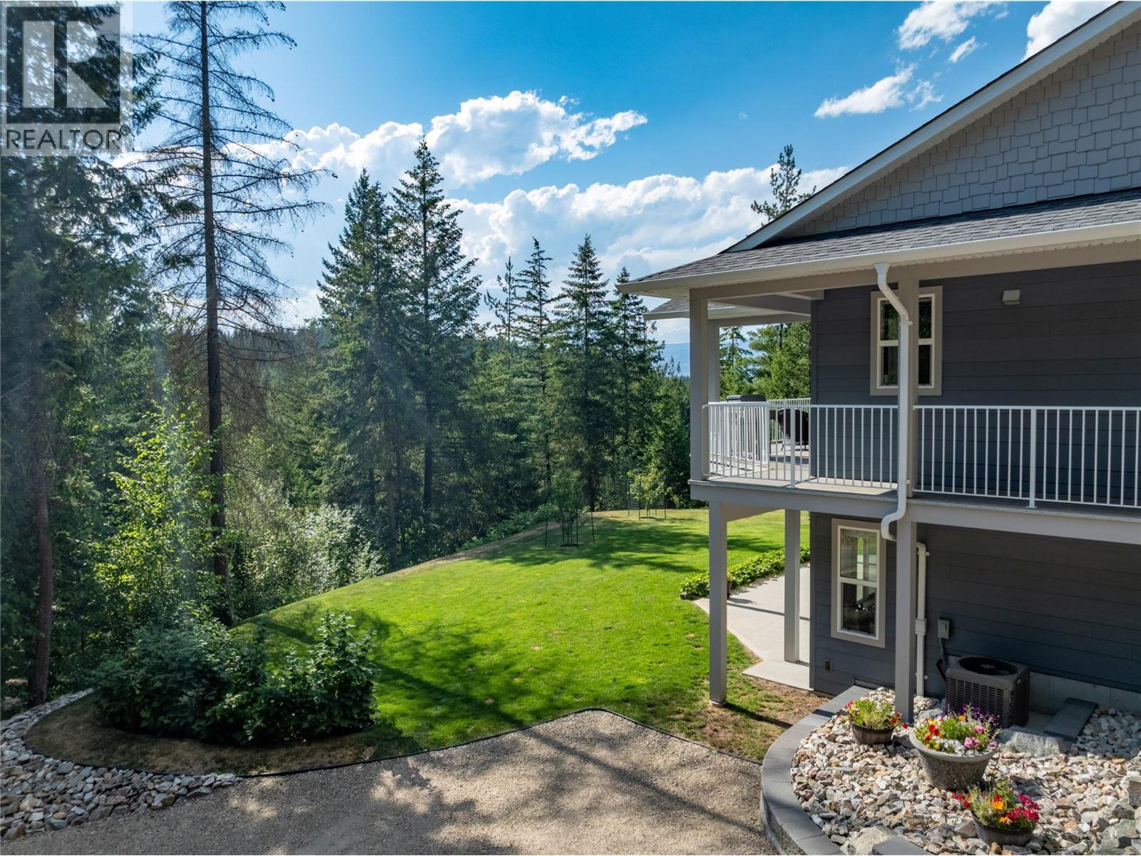 2592 Alpen Paradies Road Unit# 58, Blind Bay