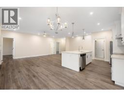 Kitchen - 53 Belleview, Kingsville, ON N0R1B0 Photo 15