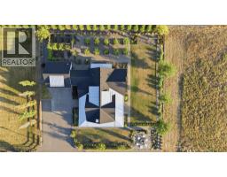 4588 Sallows Road, Kelowna, BC V1W4C2 Photo 72