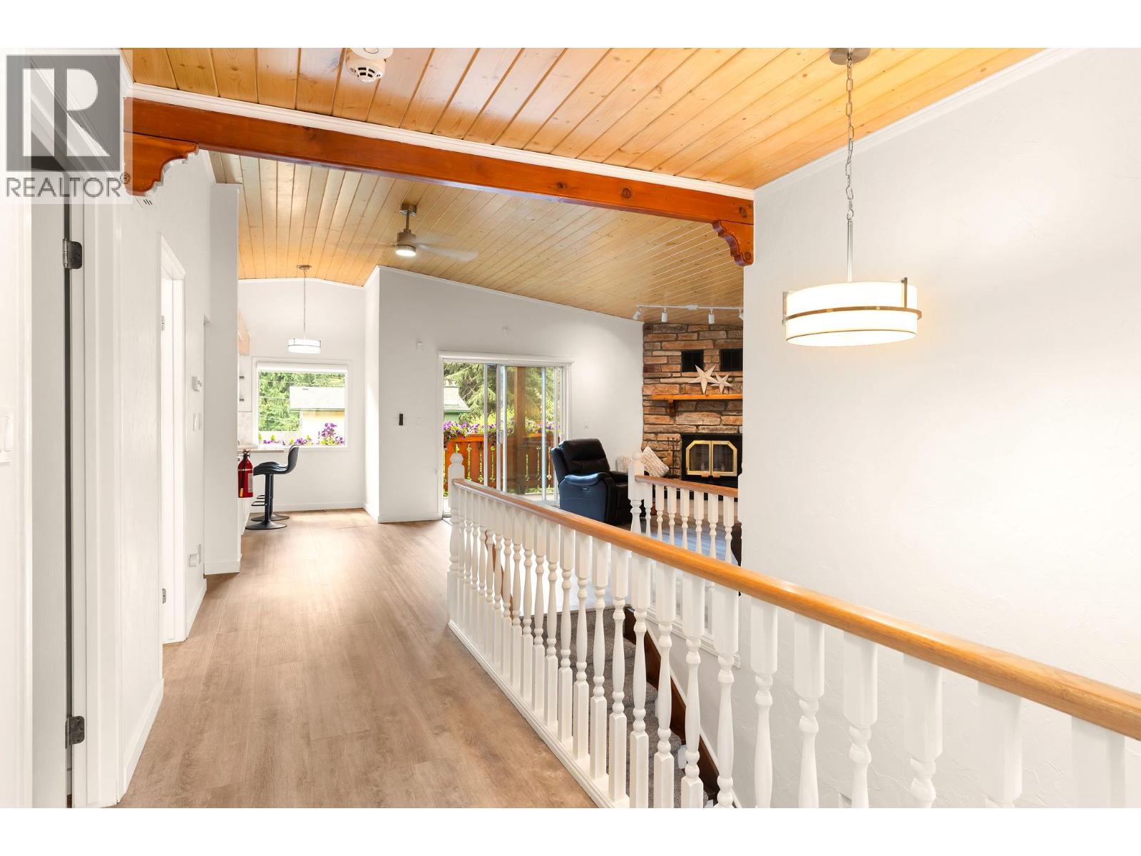 1587 Pratico Road, Revelstoke