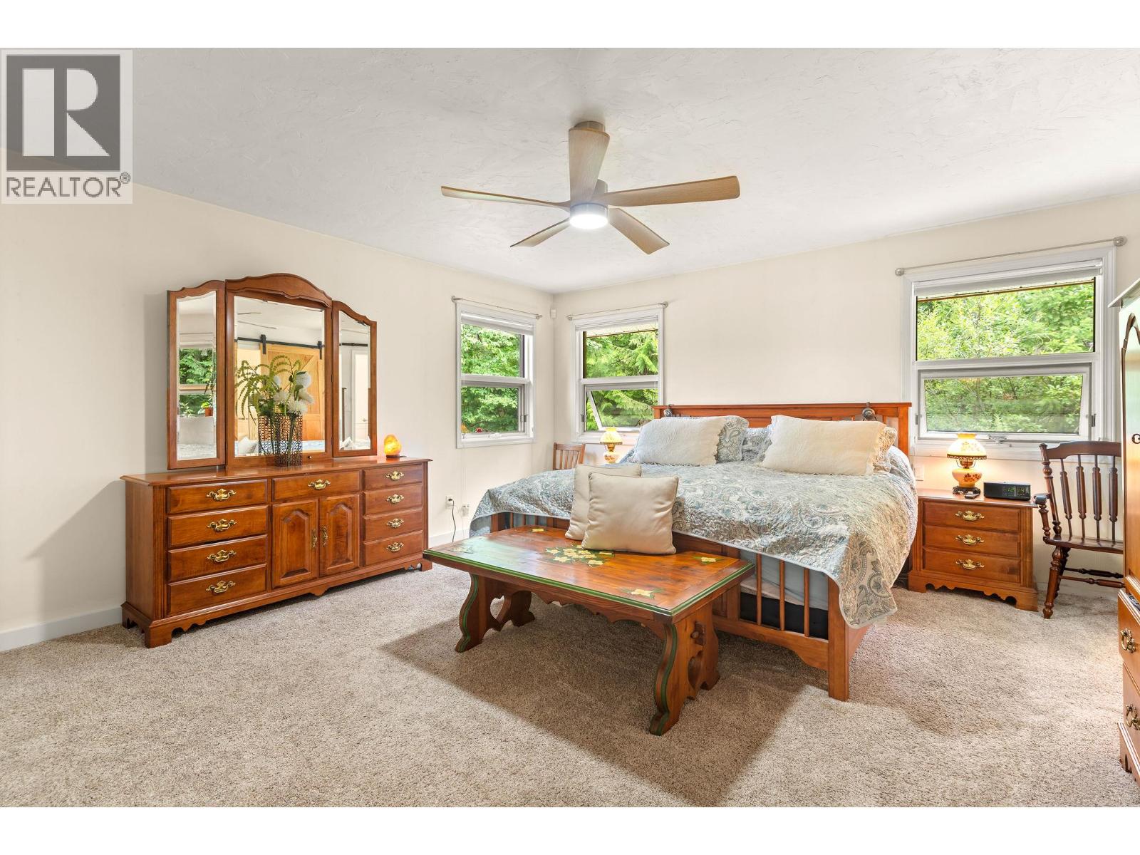 1587 Pratico Road, Revelstoke