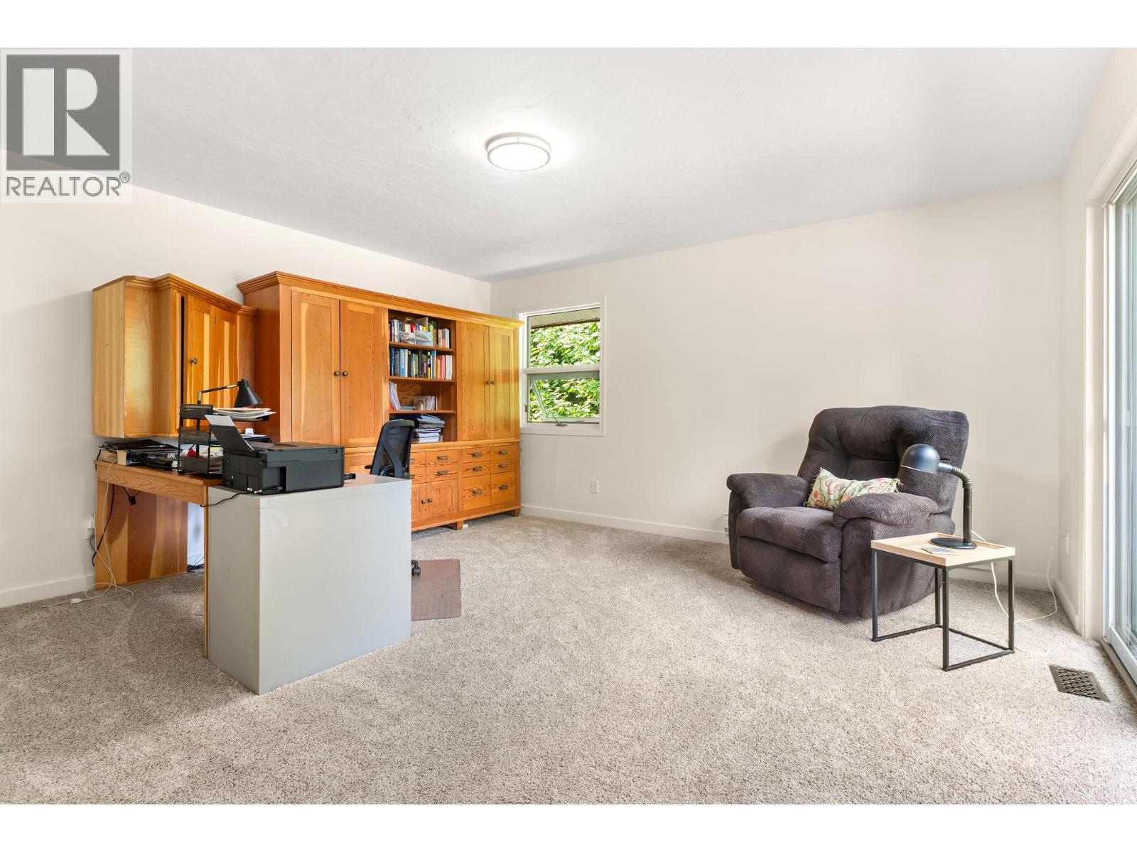 1587 Pratico Road, Revelstoke
