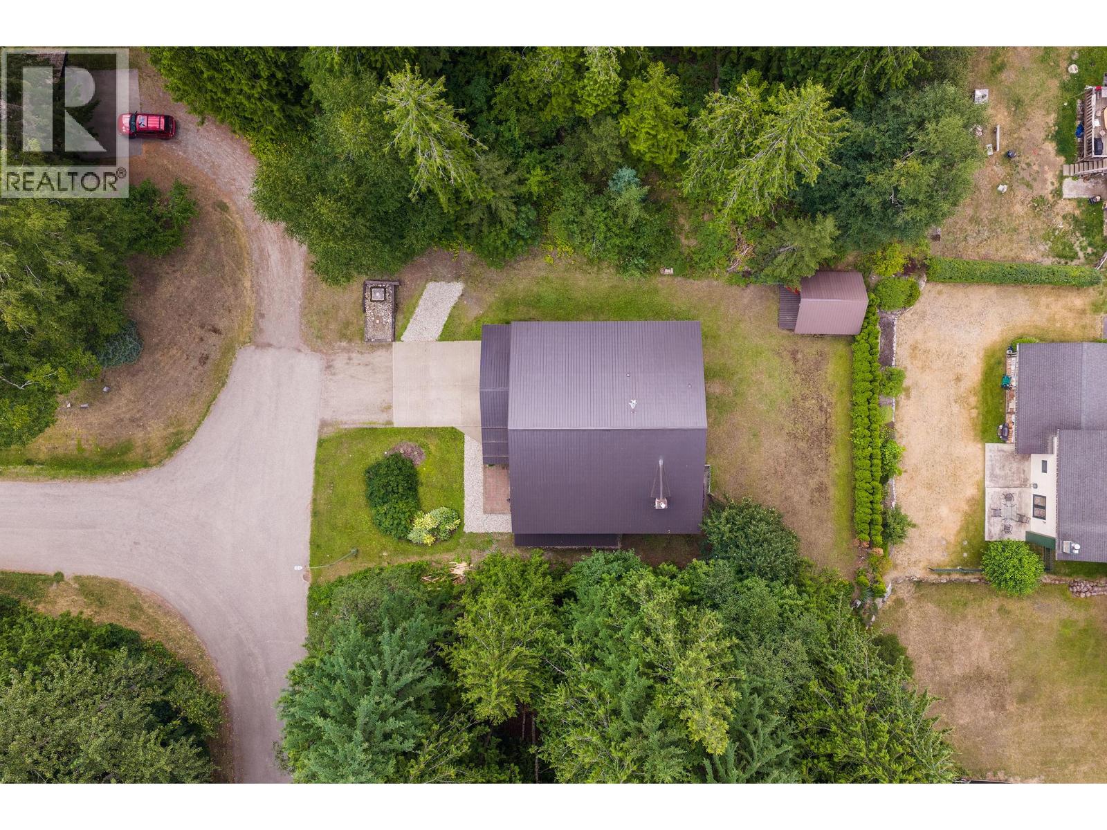 1587 Pratico Road, Revelstoke