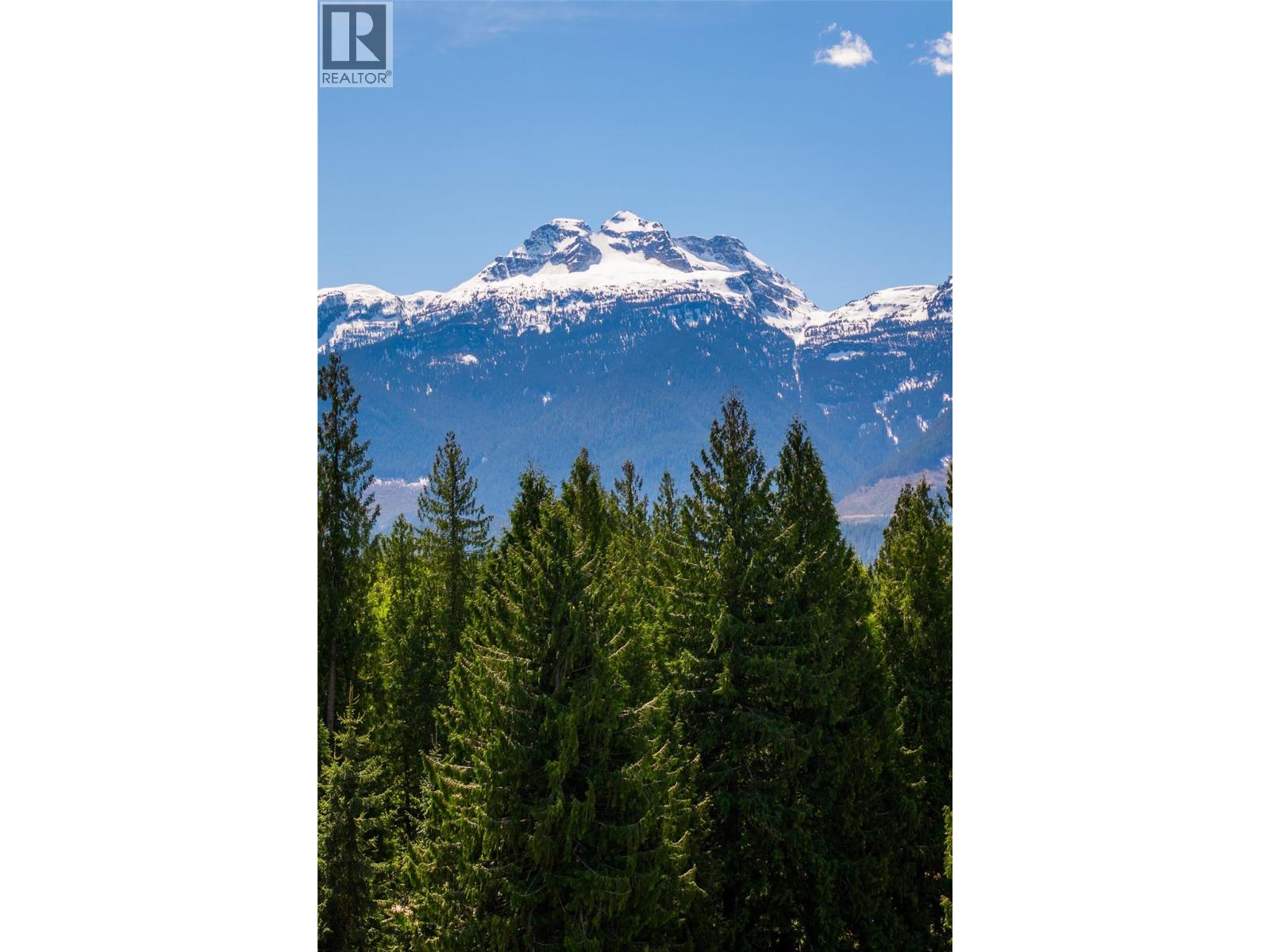 1587 Pratico Road, Revelstoke