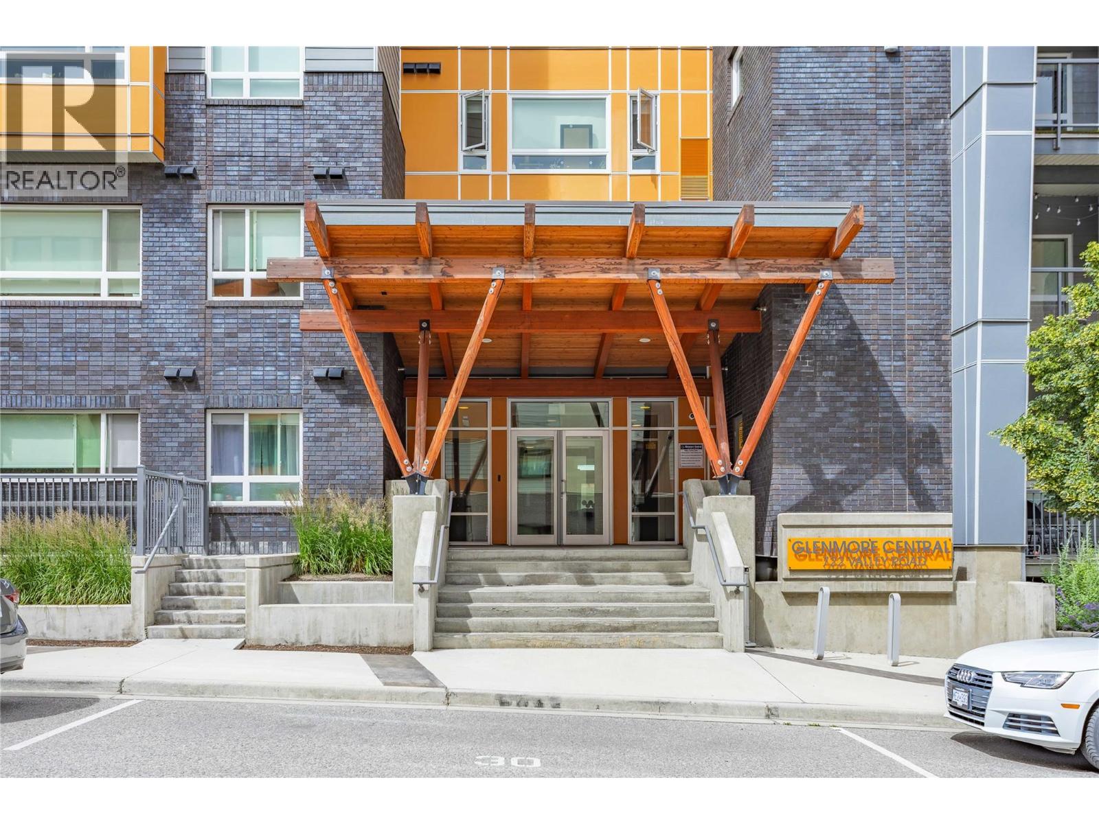 722 Valley Road Unit# 200, Kelowna