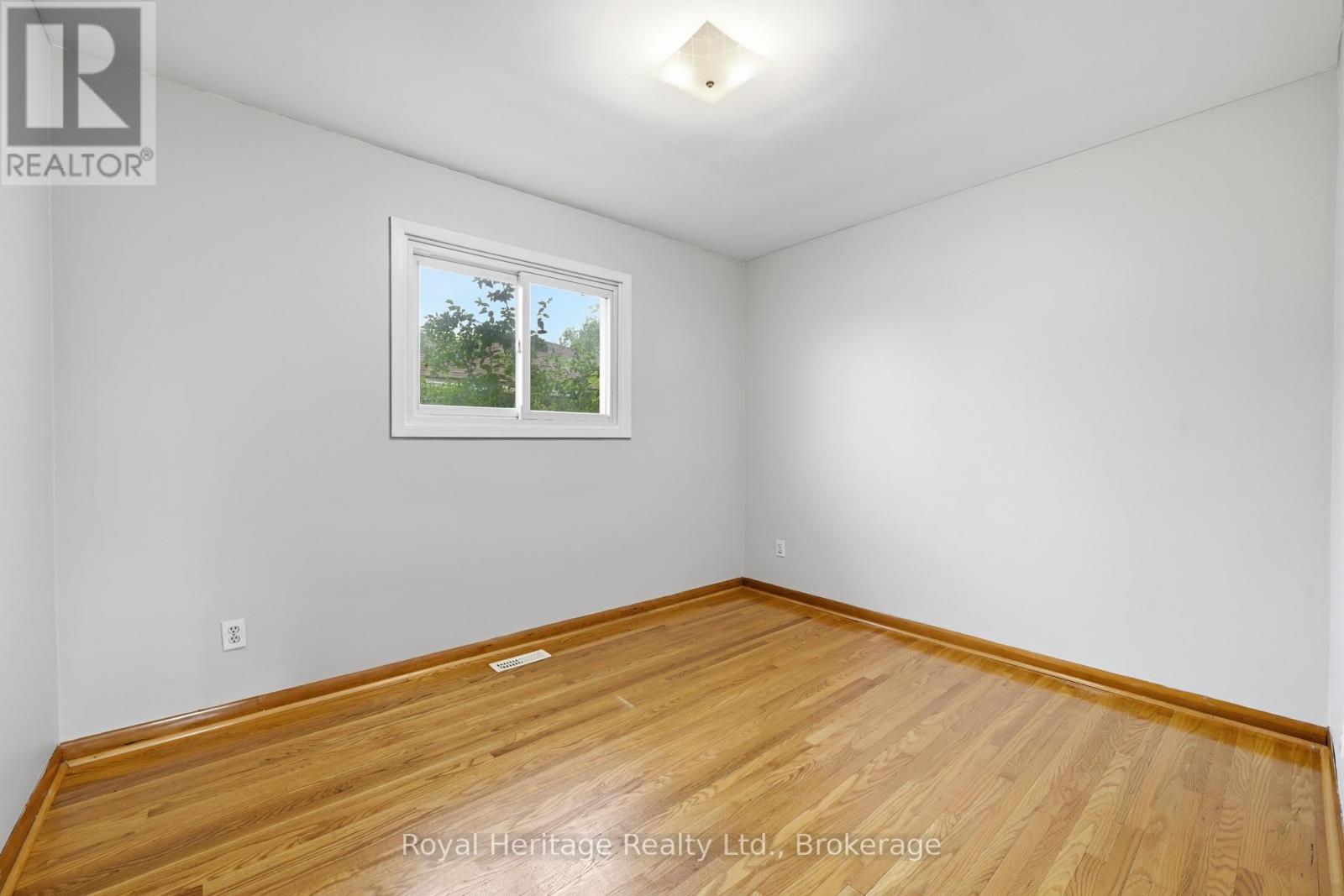 56 FIFTH AVENUE - 19