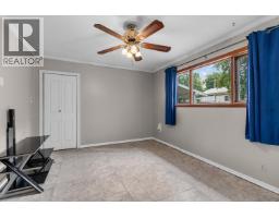 4016 Diamond Drive, Prince George, BC V2K3M6 Photo 11