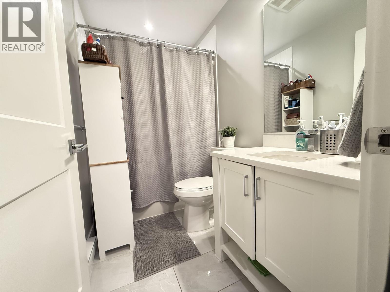 4413 2180 KELLY AVENUE, Port Coquitlam