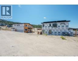 126 Deer Place, Penticton, BC V2A0J8 Photo 13