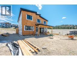 Kitchen - 126 Deer Place, Penticton, BC V2A0J8 Photo 8