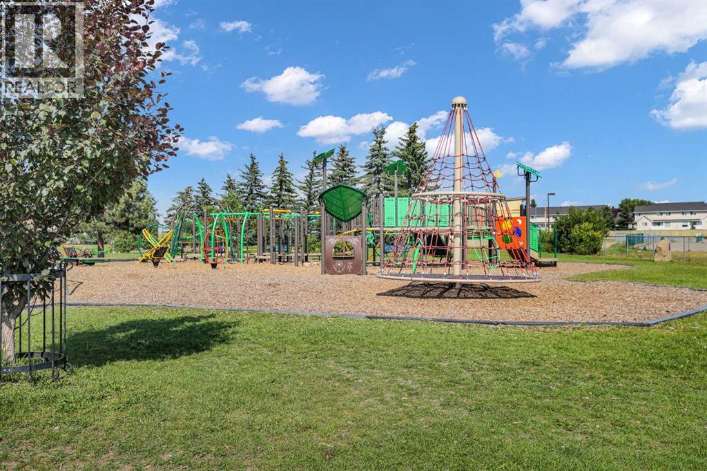 6 Jensen Crescent NE - Image 44