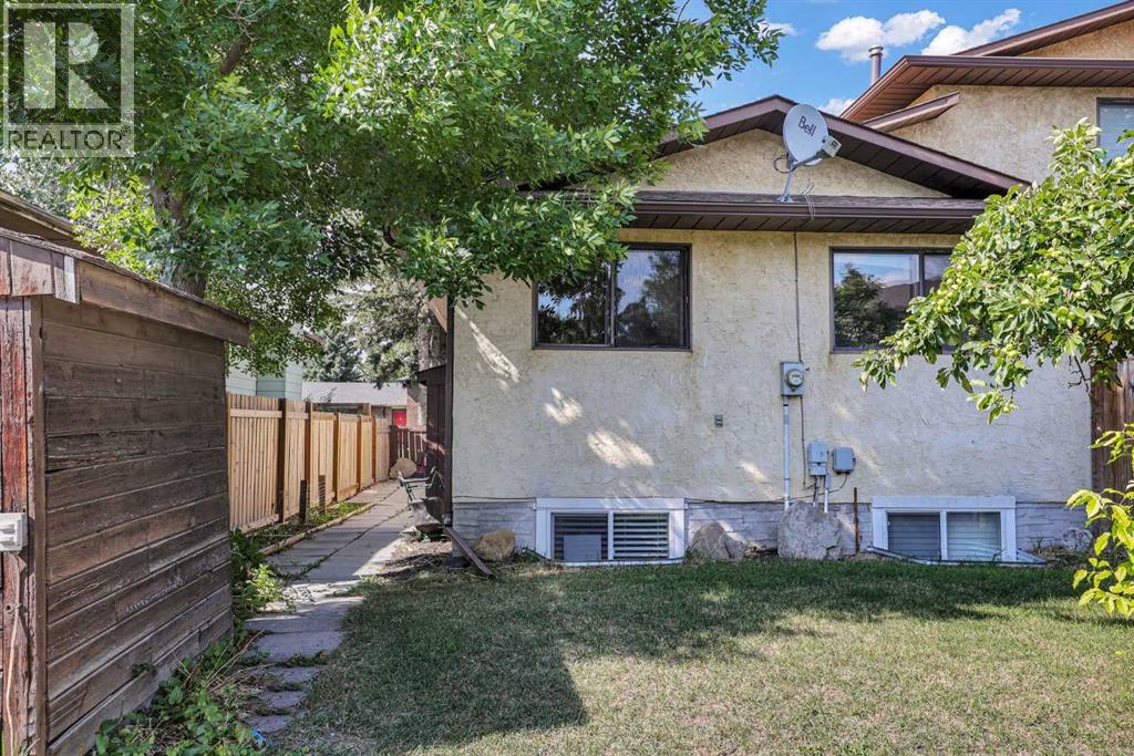 6 Jensen Crescent NE - Image 37