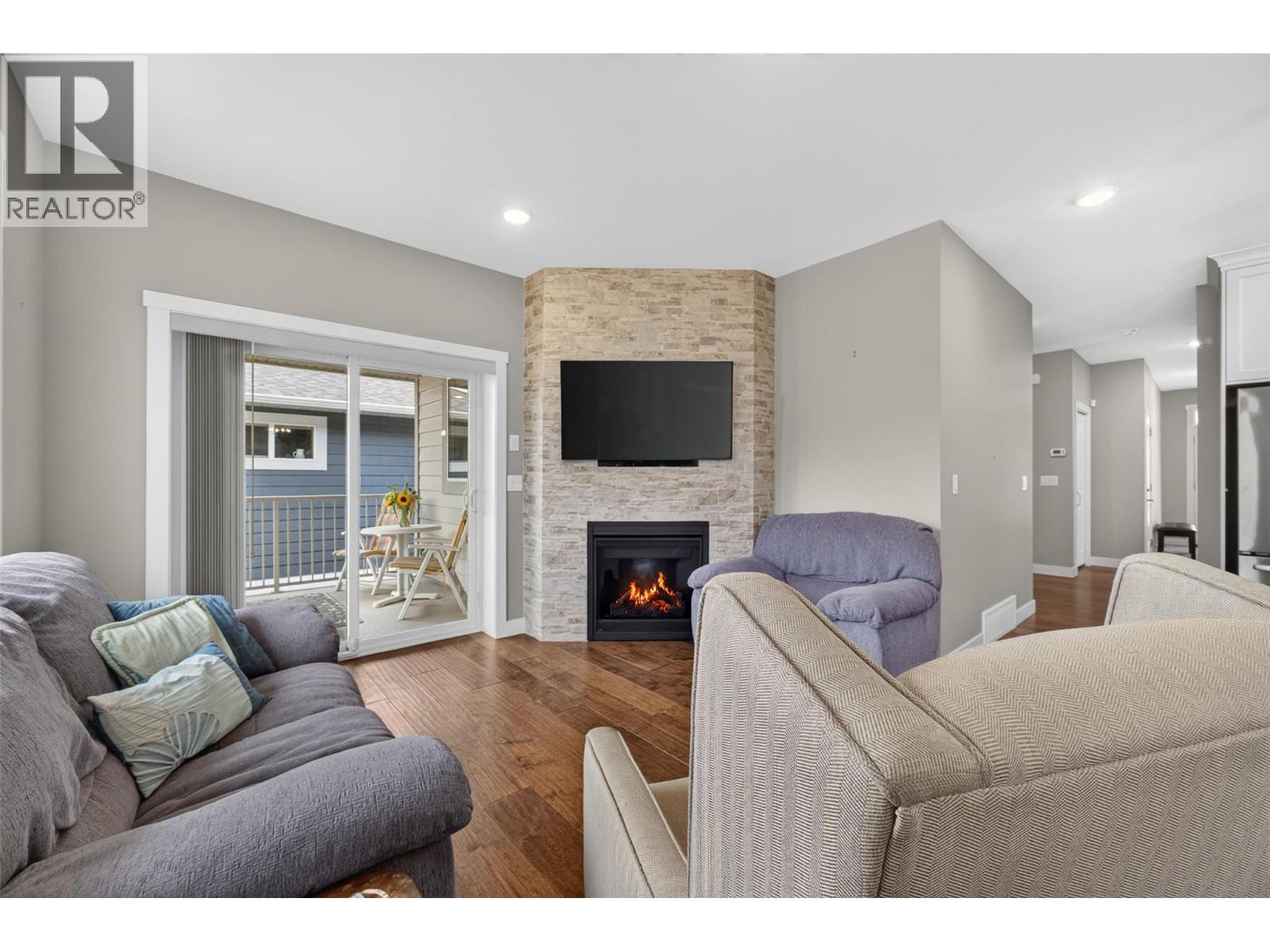 1791 10 Street SW Unit# 27, Salmon Arm