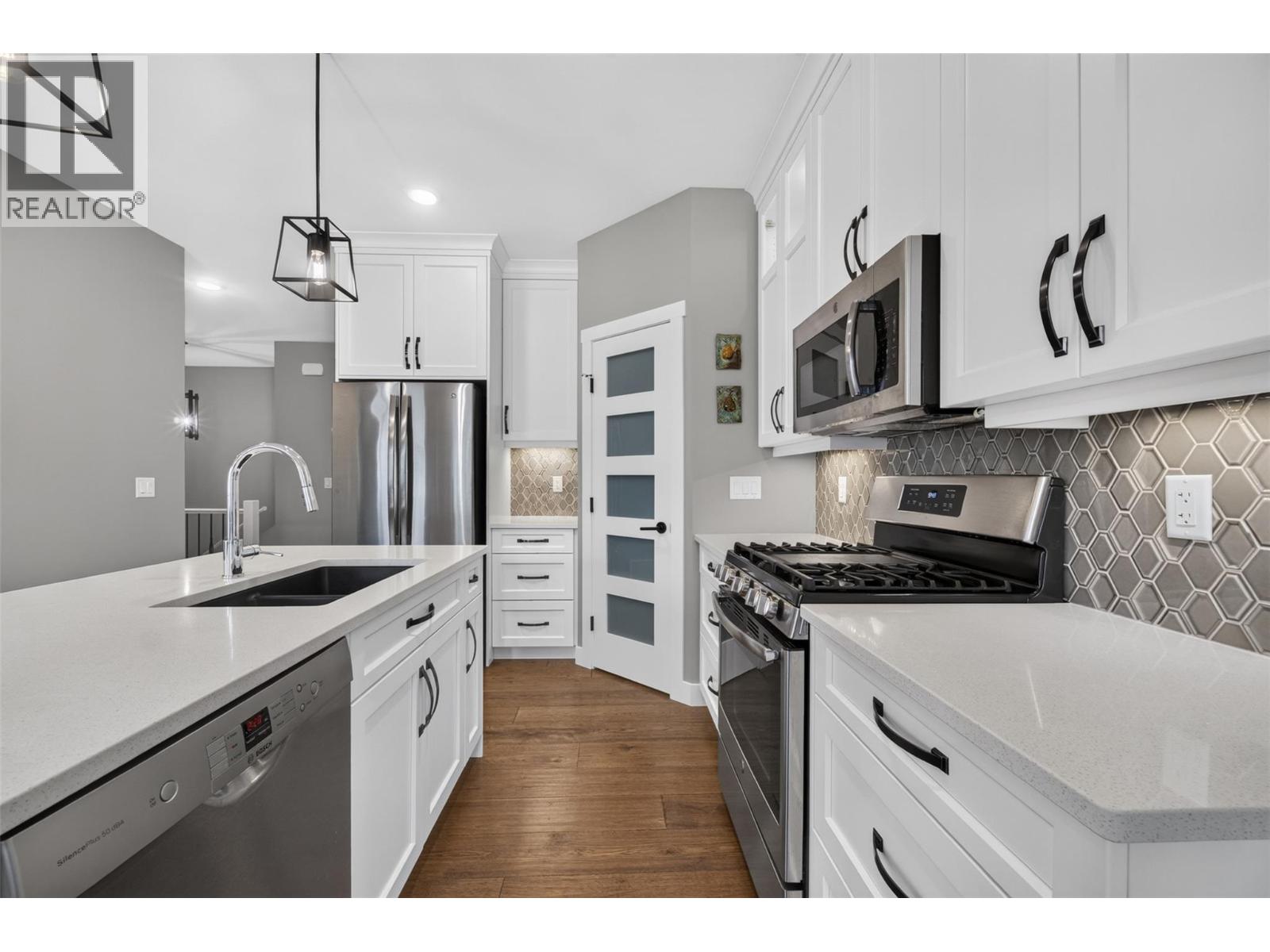 1791 10 Street SW Unit# 27, Salmon Arm
