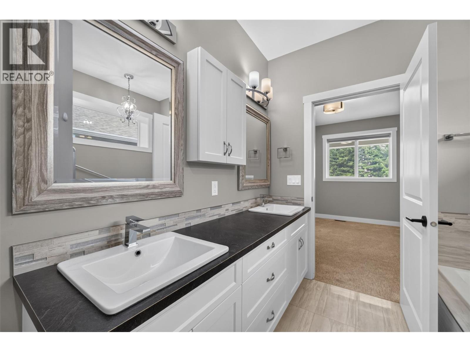 #27 1791 10 Street SW - 36