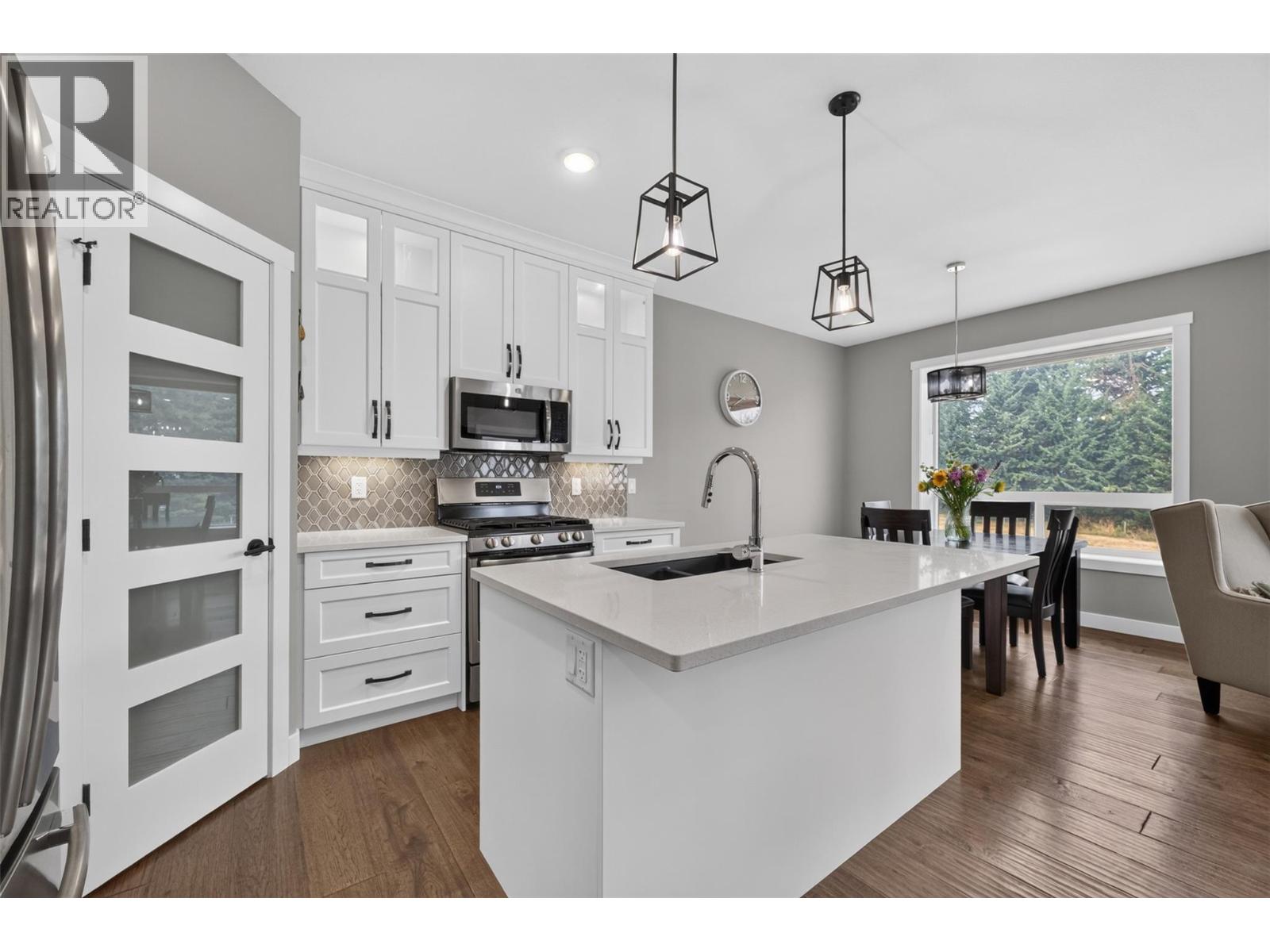 1791 10 Street SW Unit# 27, Salmon Arm
