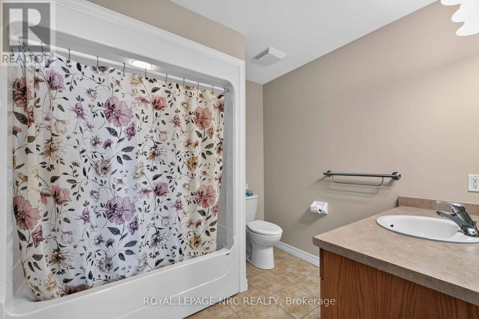 82 MAPLE STREET - Image 16
