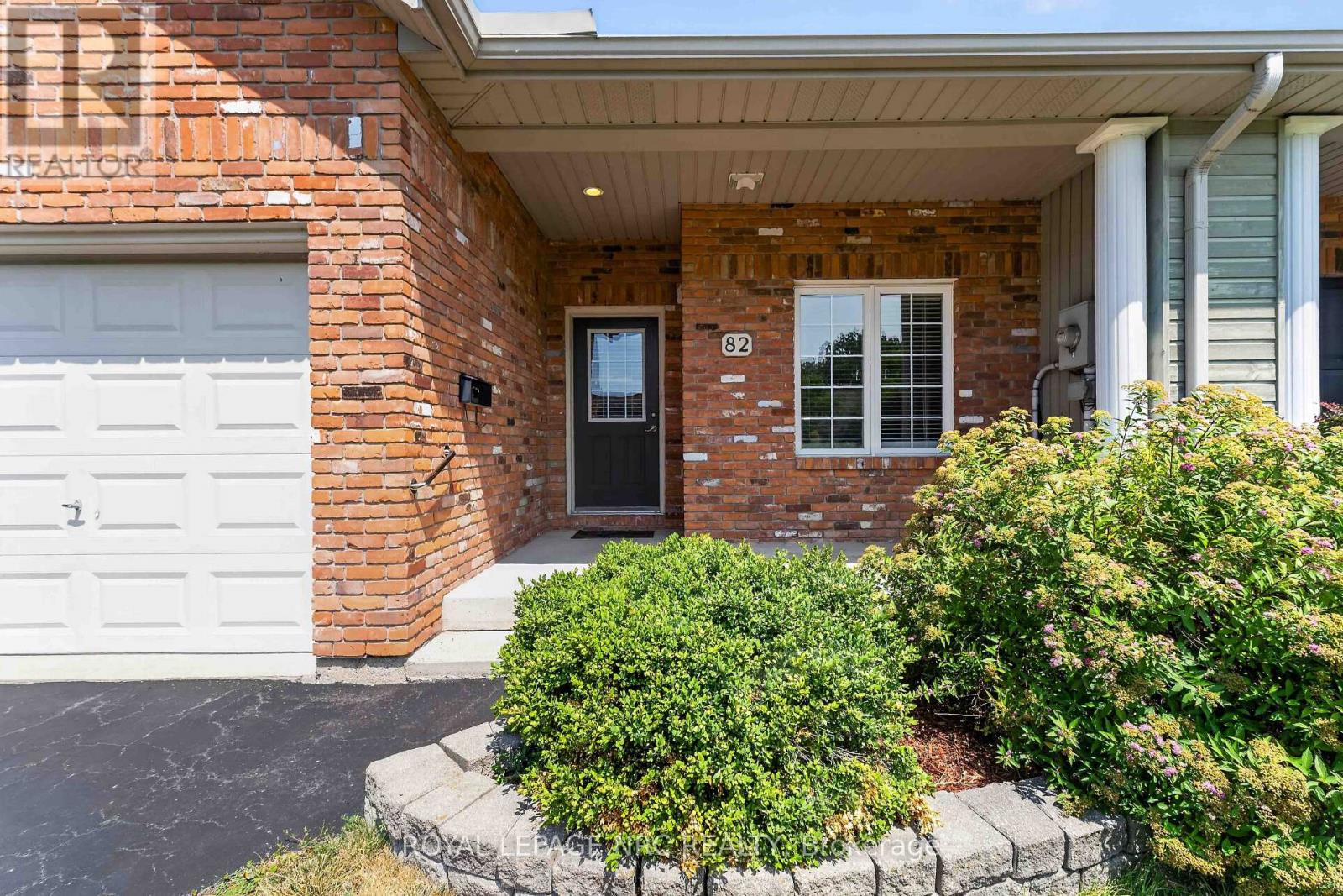 82 MAPLE STREET - 2