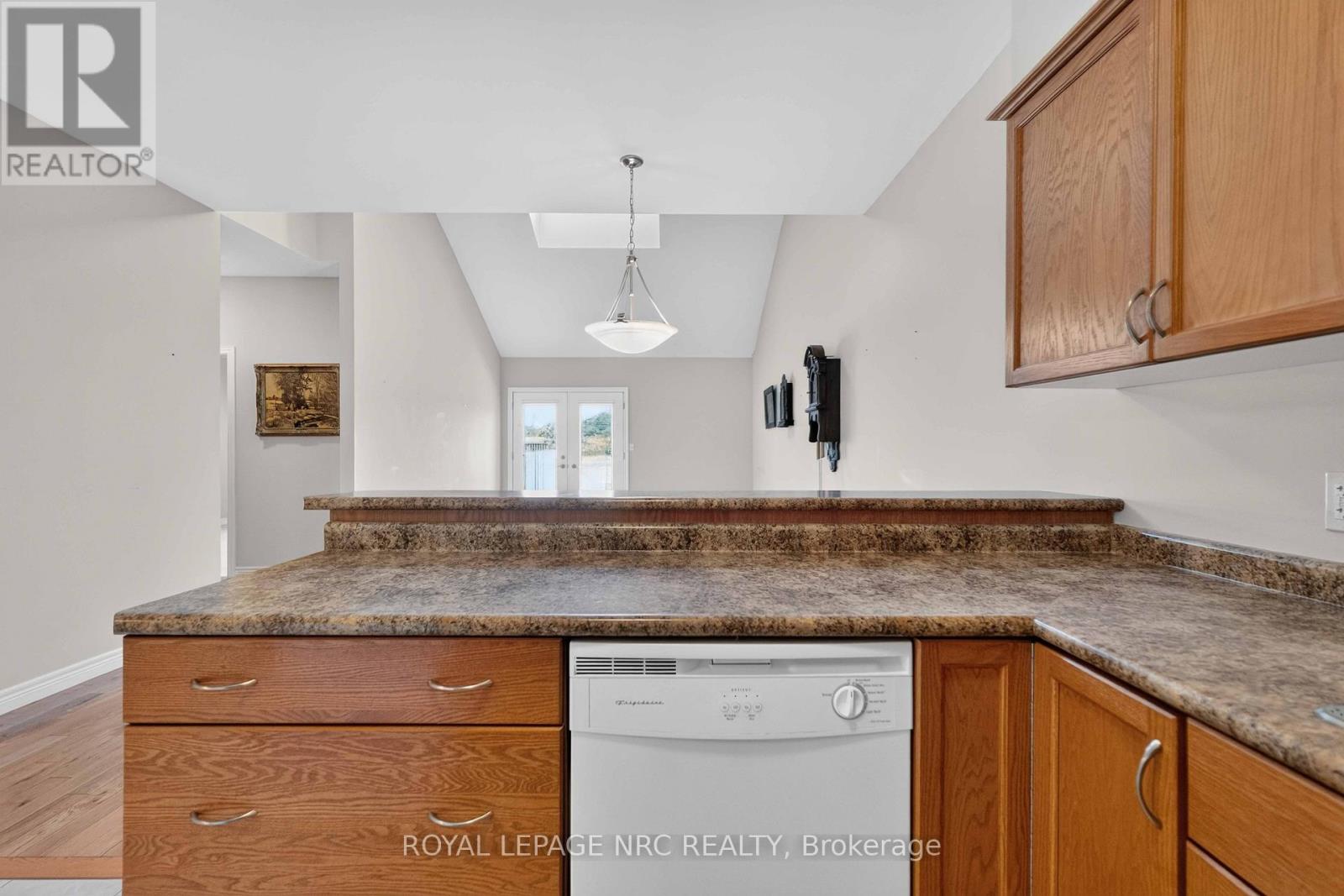 82 MAPLE STREET - Image 9
