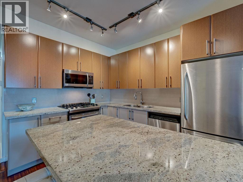 105 5160 DAVIS BAY ROAD, Sechelt