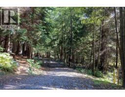 1302 Adams Road, Bowen Island, BC V0N1G2 Photo 33
