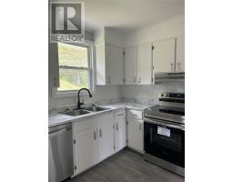 9 Valleyview Heights thumbnail 11