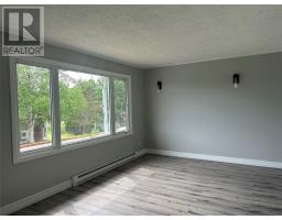 9 Valleyview Heights thumbnail 5
