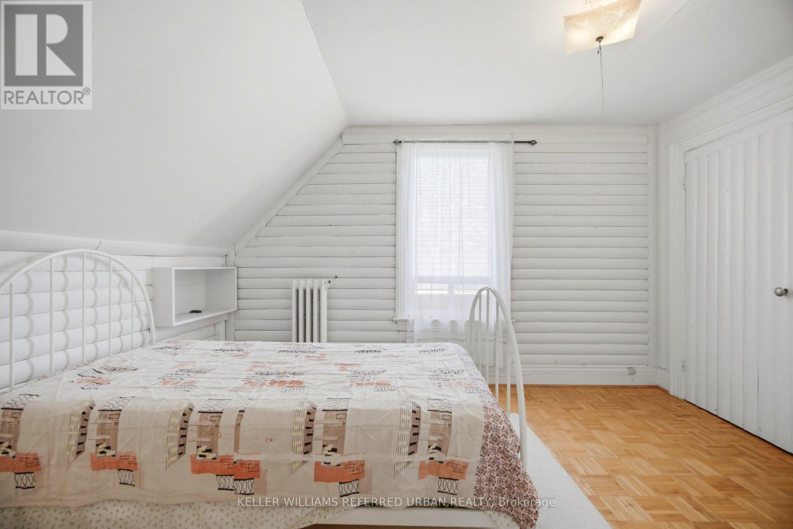 126 CLOSE AVENUE - 34