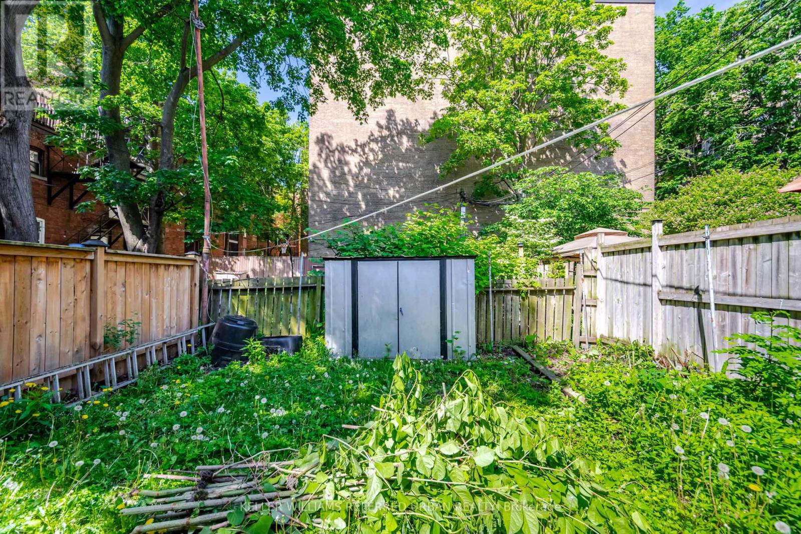 126 CLOSE AVENUE - 42