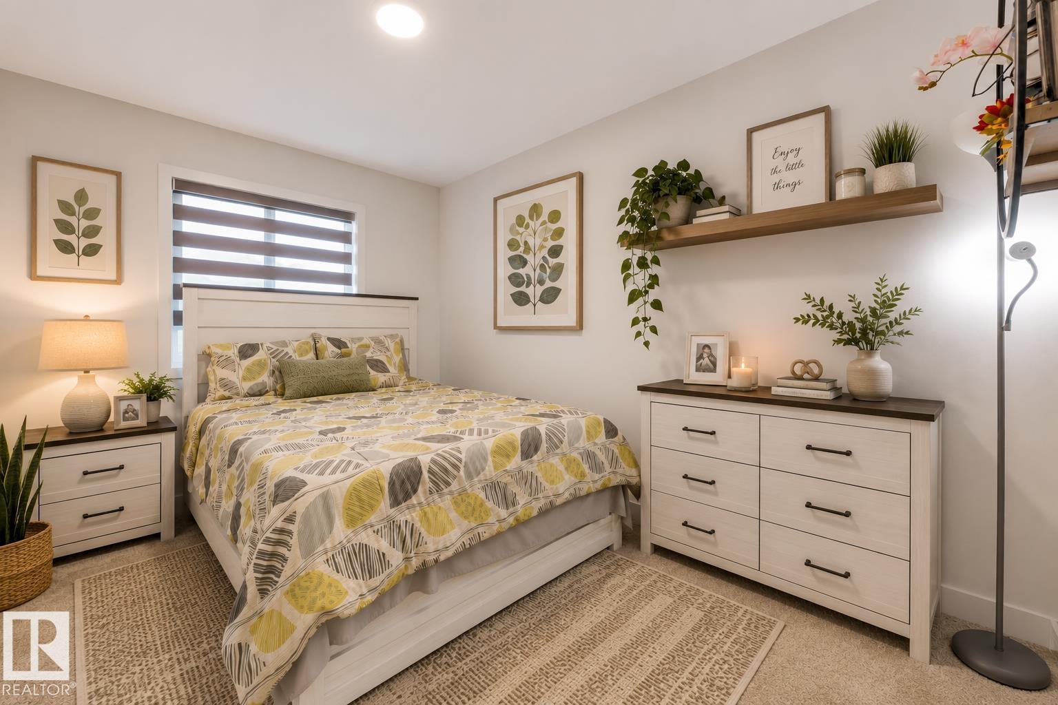 1647 13 ST NW - 18