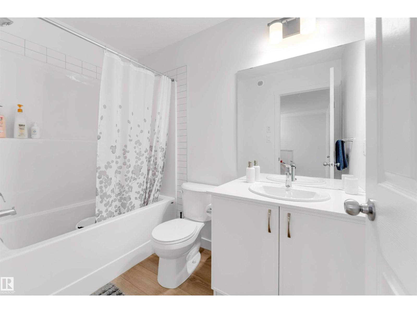 1647 13 ST NW - 25