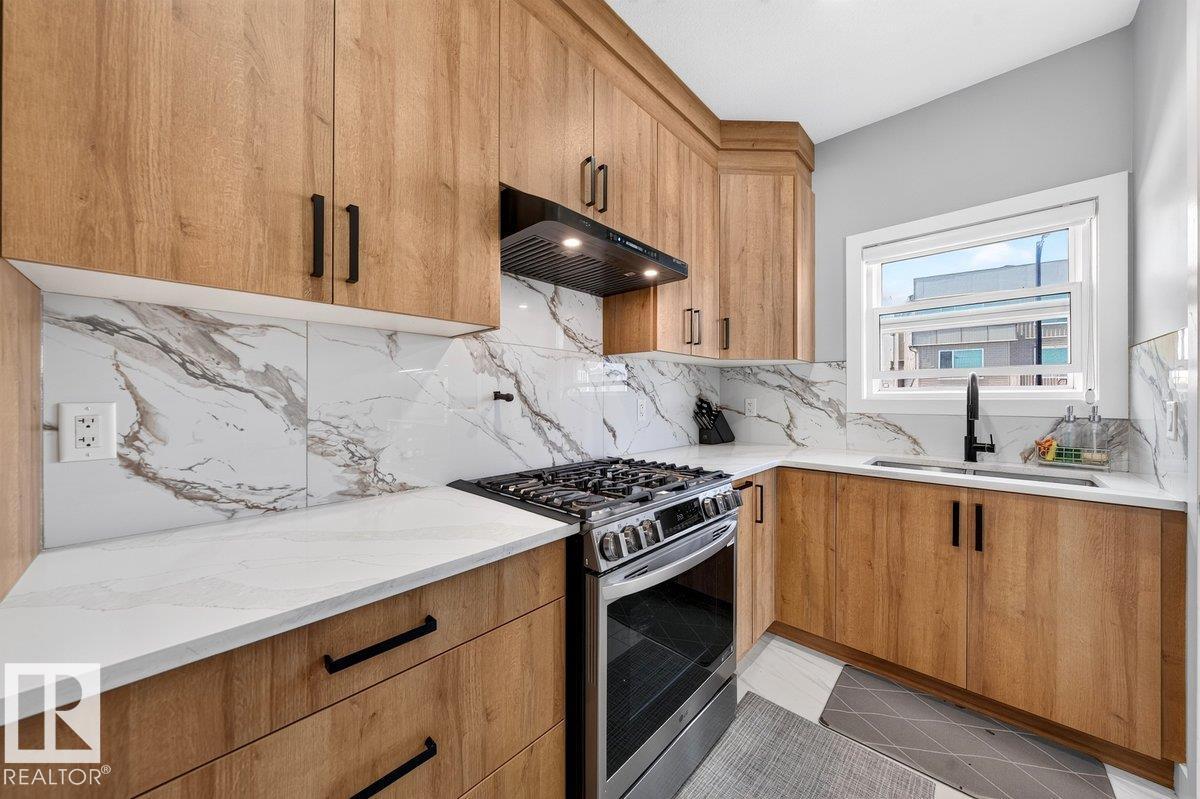 6001 19 ST NE - 18
