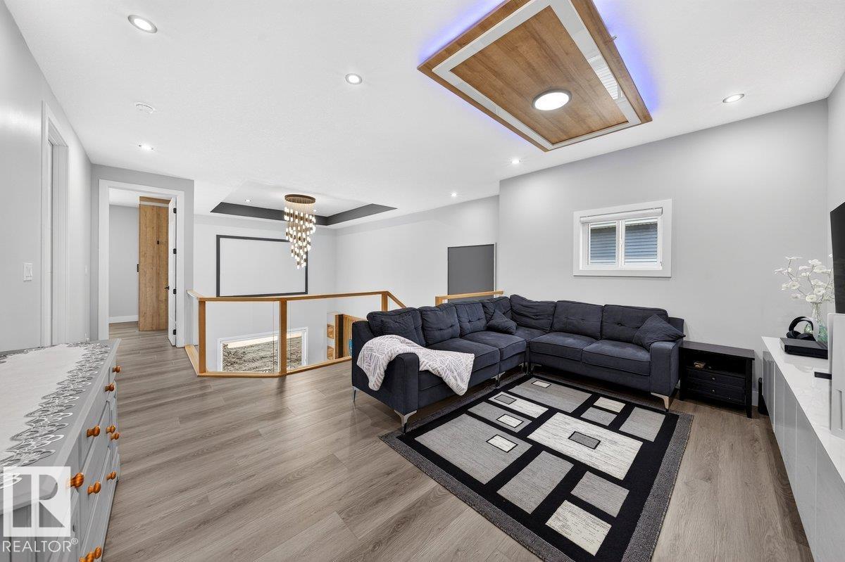 6001 19 ST NE - 25