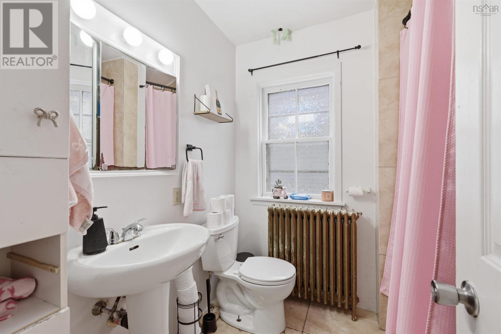 1747 Vernon Street - 13