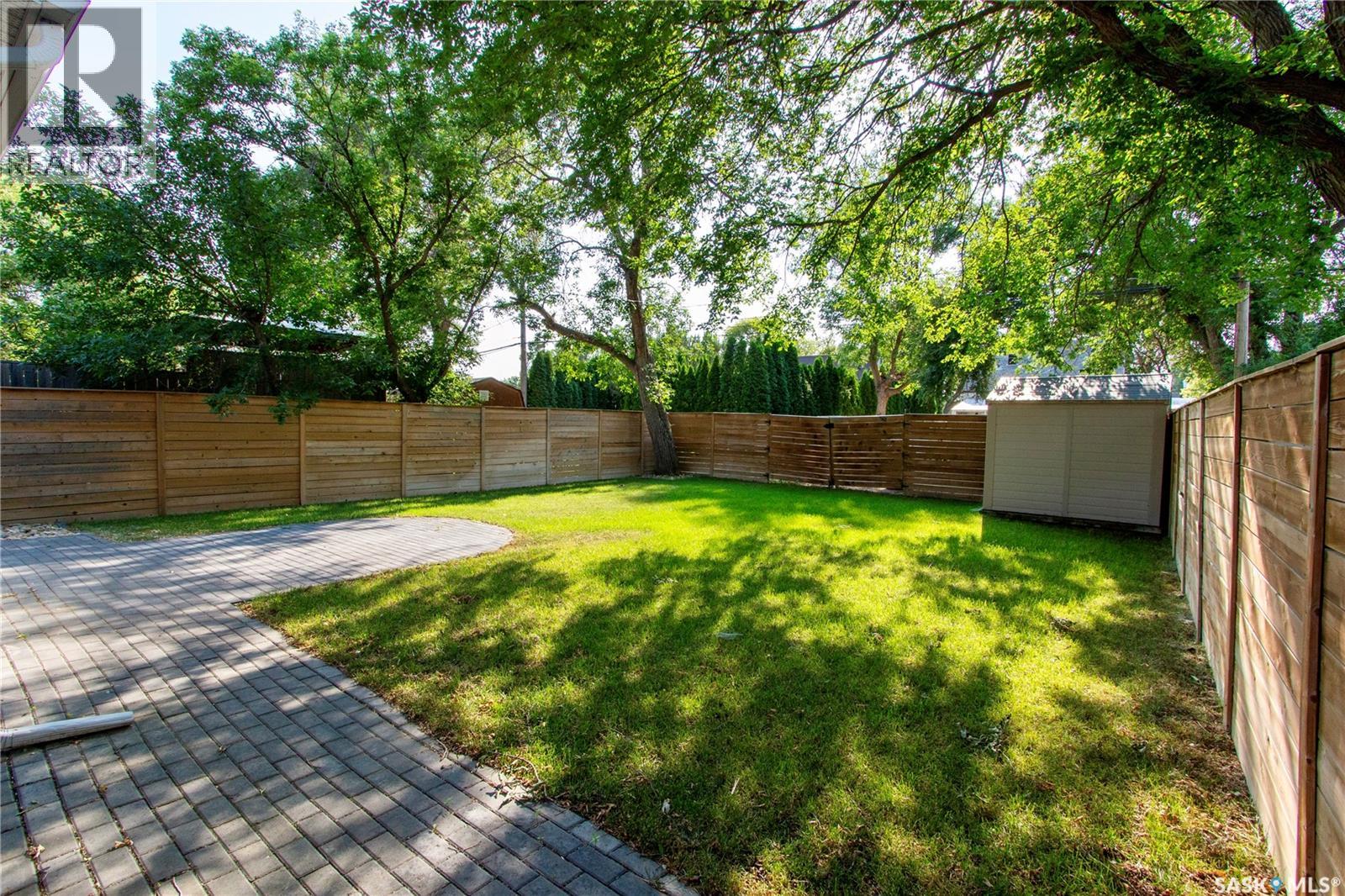 376 6th AVENUE NW - 34