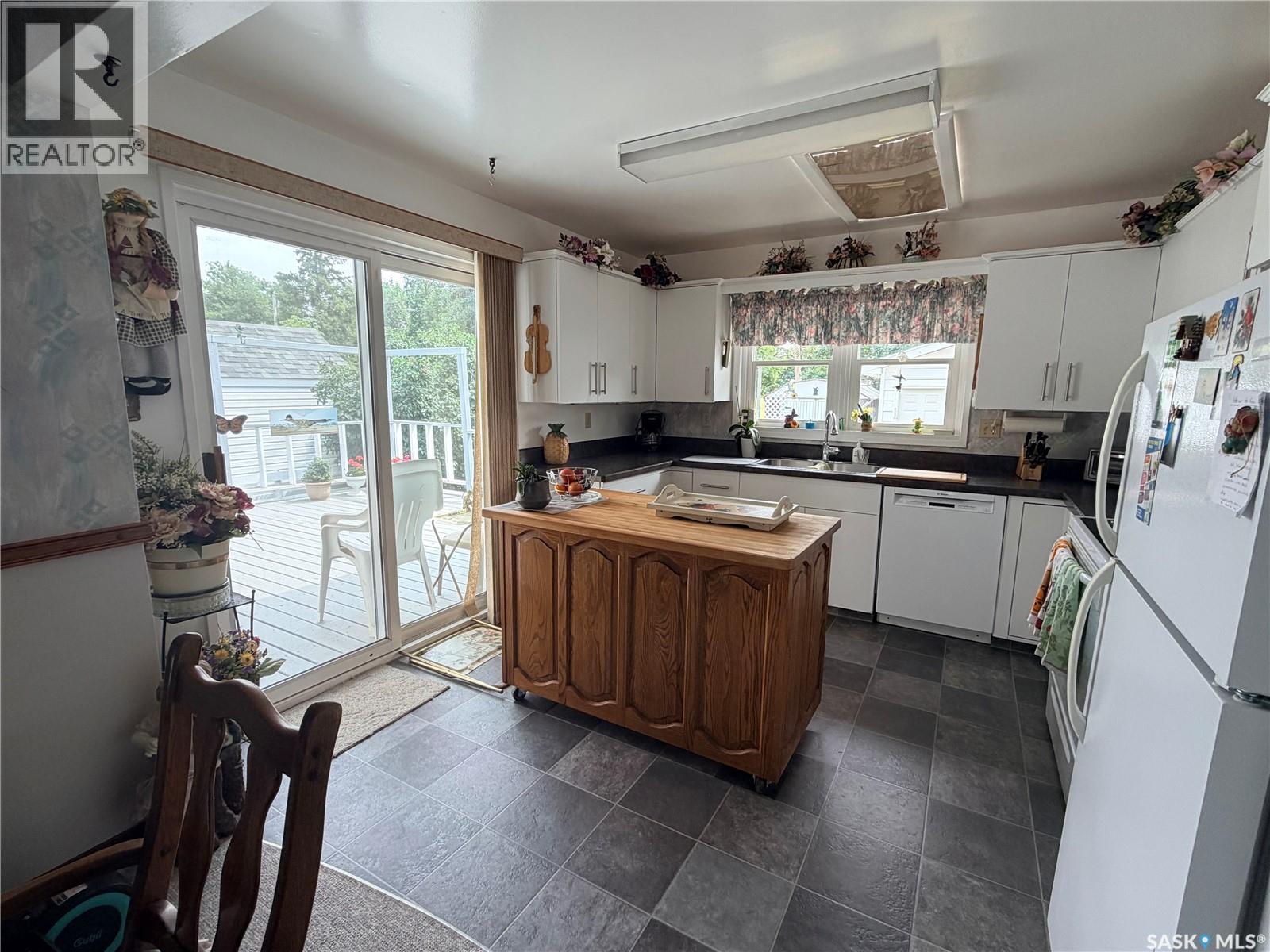 225 Dominion ROAD - 10