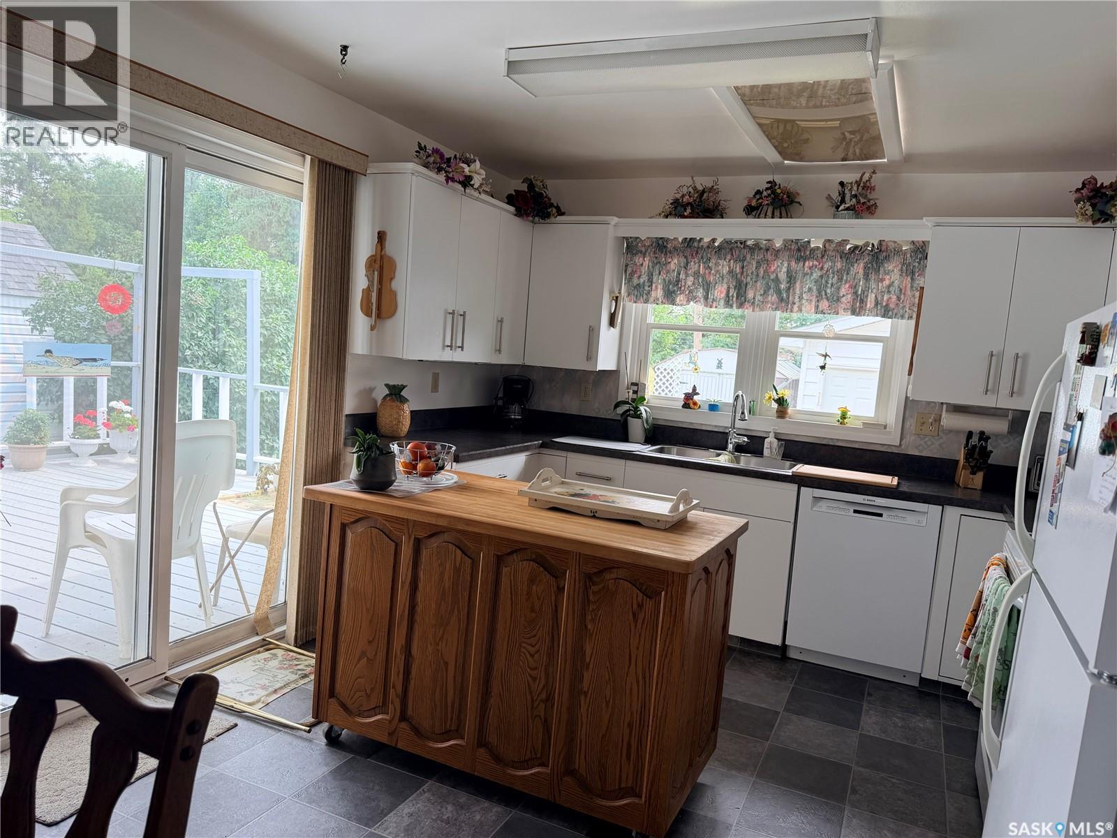 225 Dominion ROAD - 7