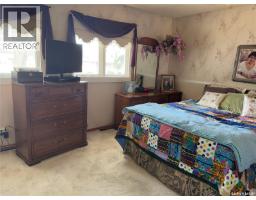 225 Dominion Road, Assiniboia, SK S0H0B0 Photo 19